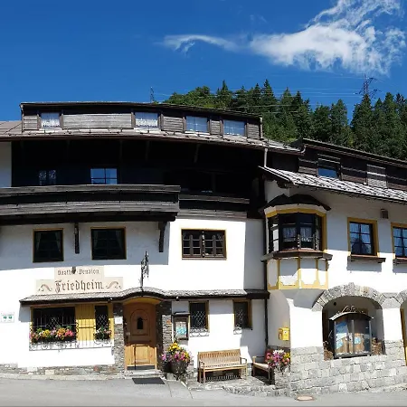 Hotel Garni Friedheim-3